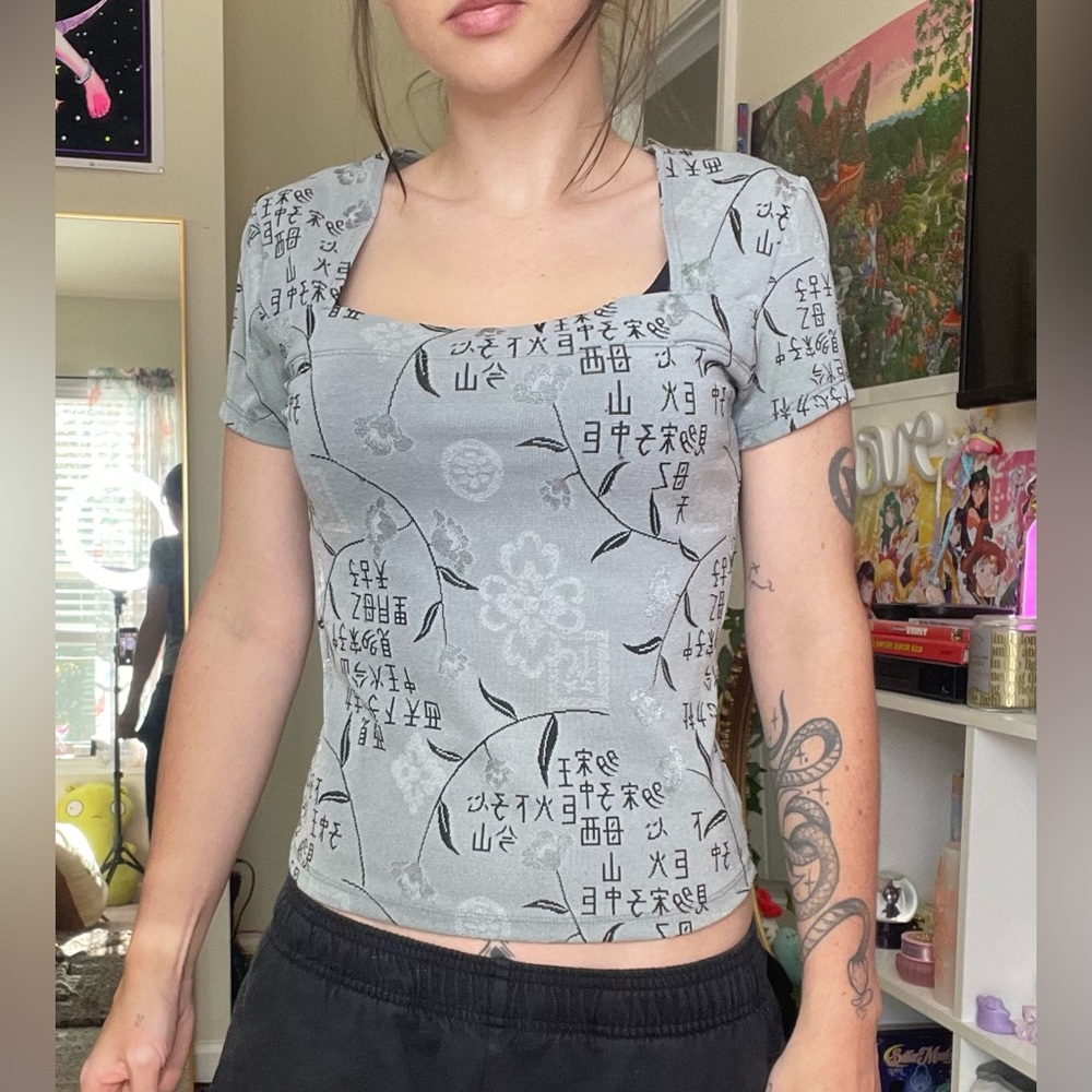 Rave City Grey almost crop top